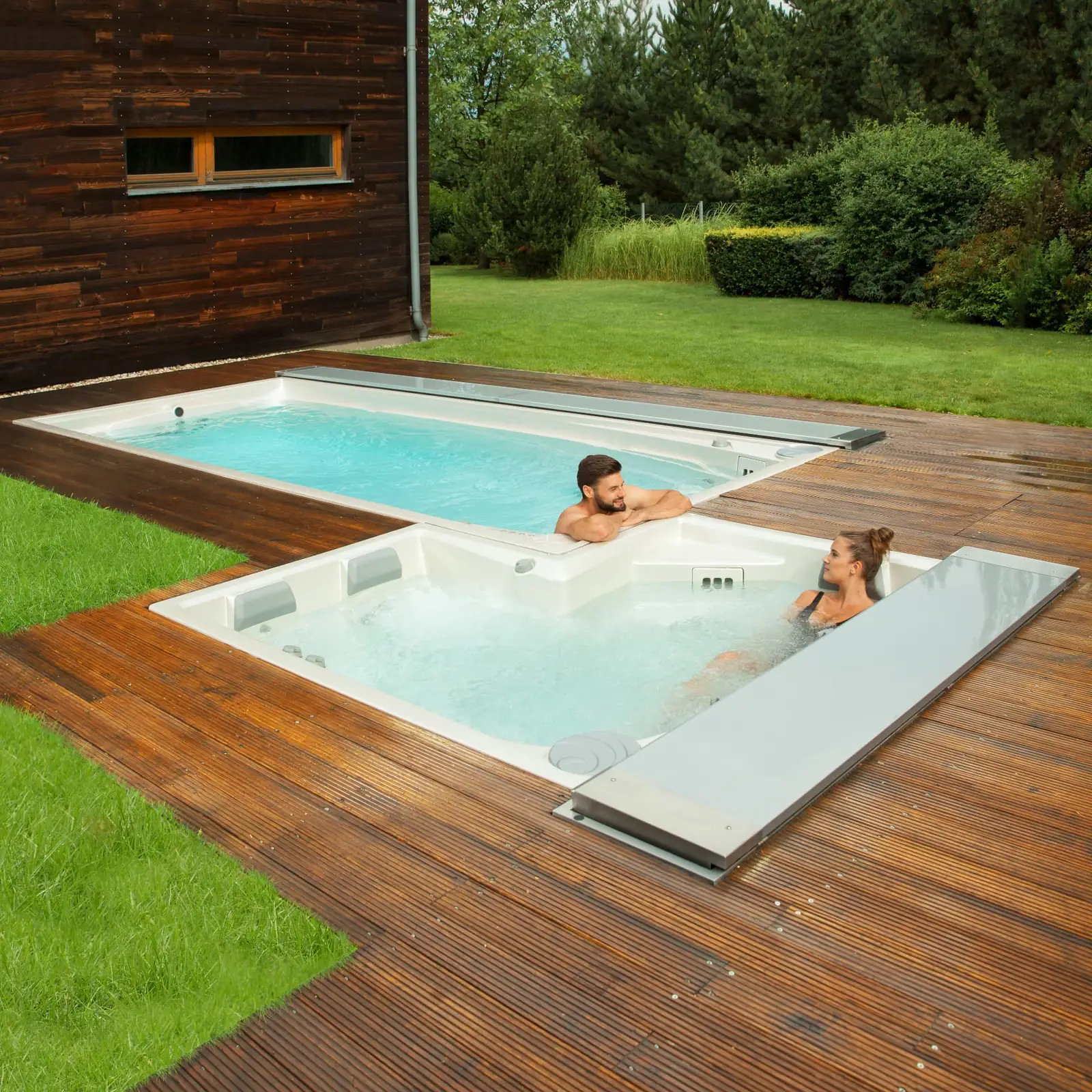 USSPA Combi Spa med simdel och spadel och öppnade lock